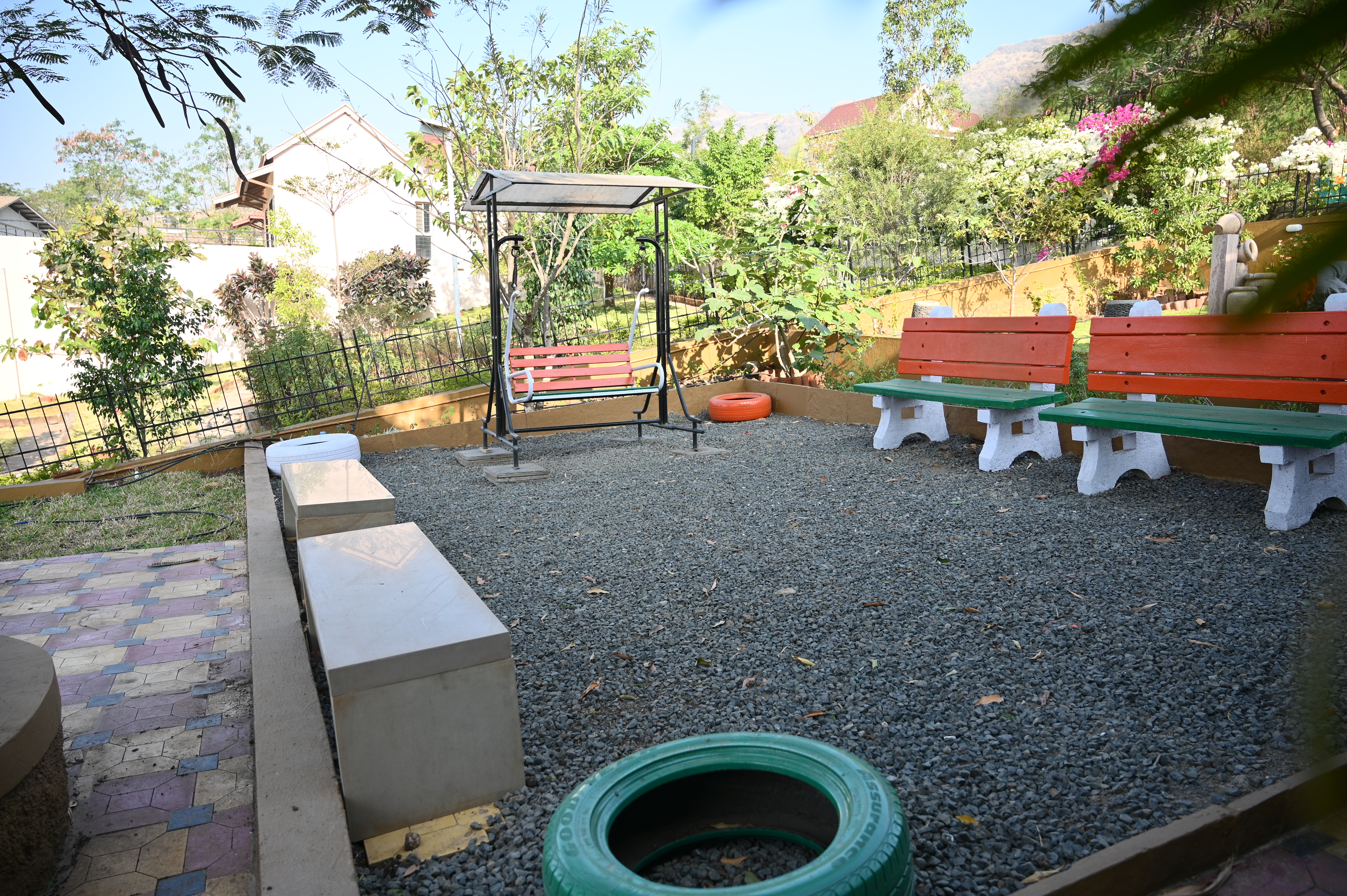 Fortview Luxe Retreat image 17