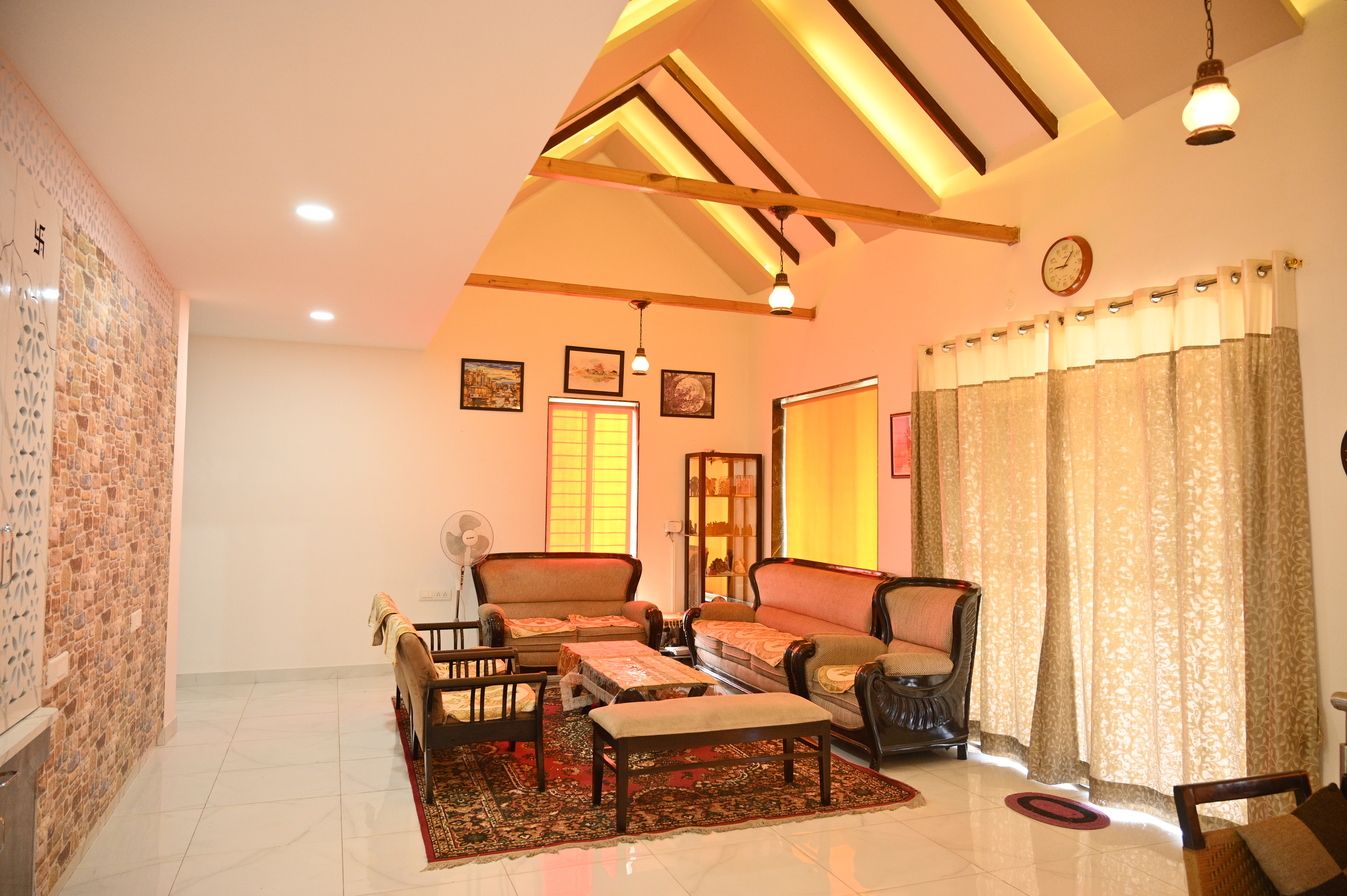 Fortview Luxe Retreat image 3